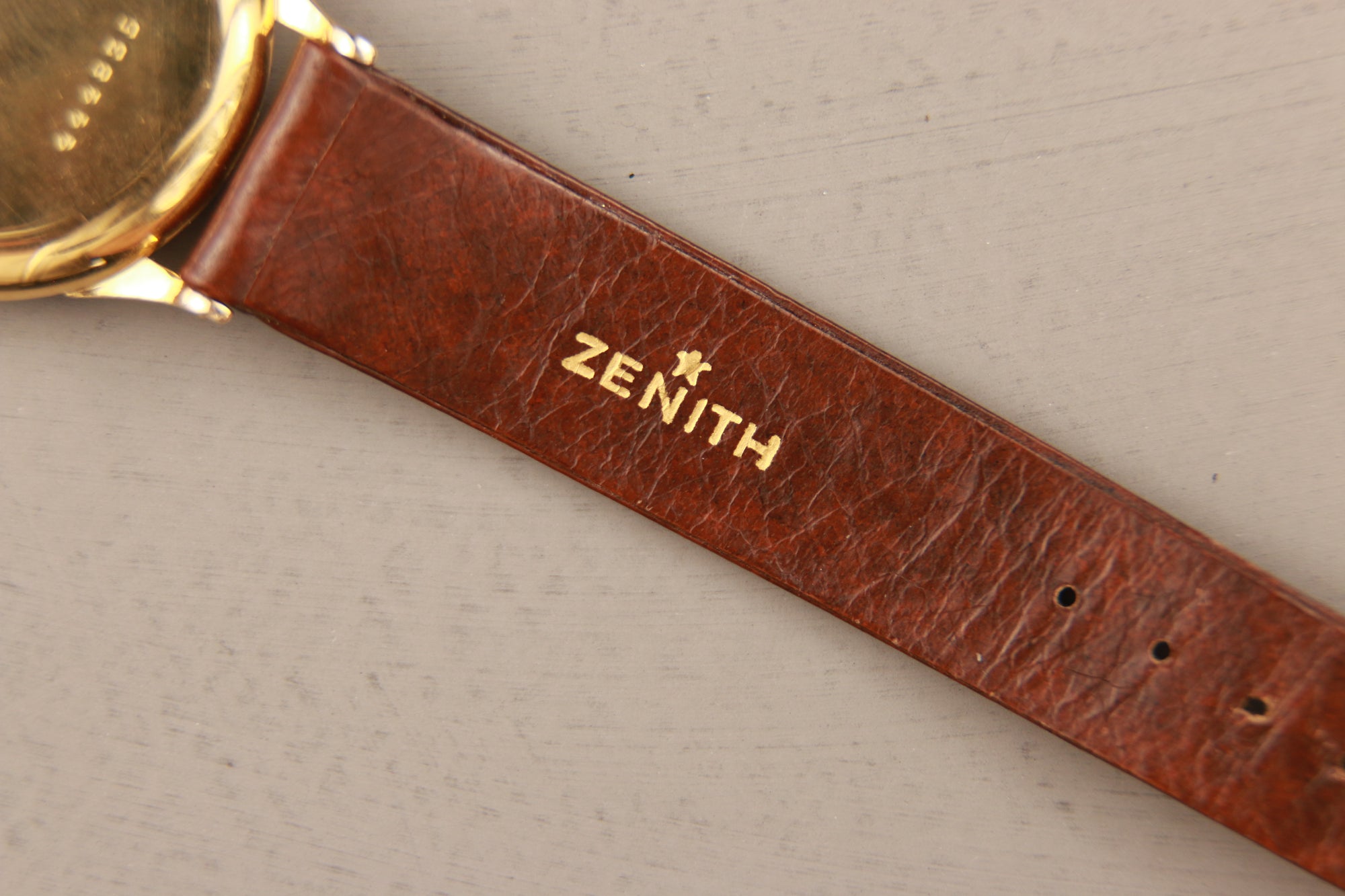 Zenith “Calatrava” 18k Gold + Original Box