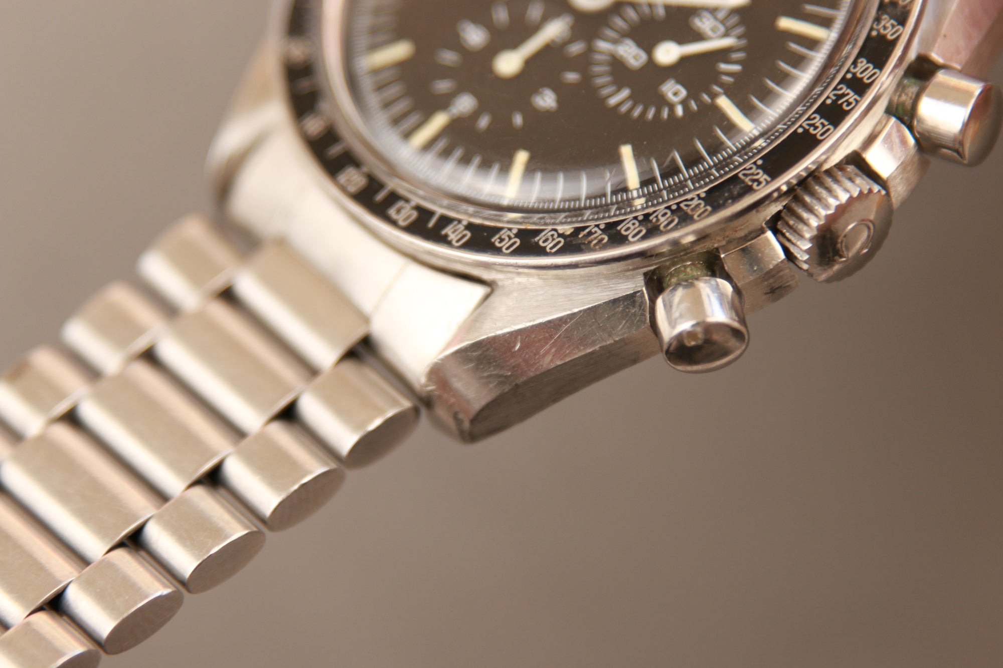 Omega Speedmaster Ref.145022-69