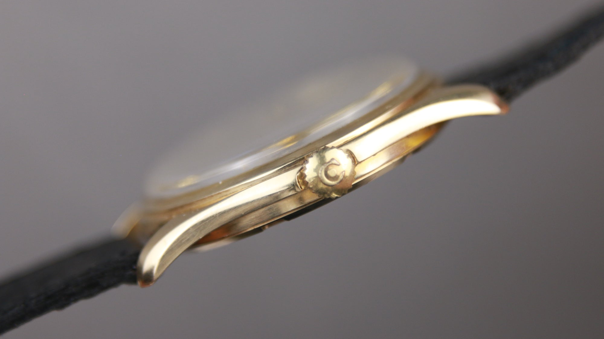 Cyma Navystar Yellow Gold