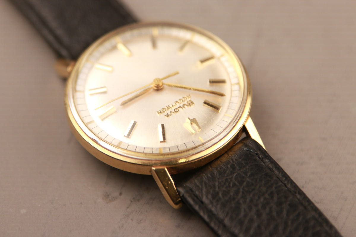 Vintage Bulova Accutron 18K Gold case